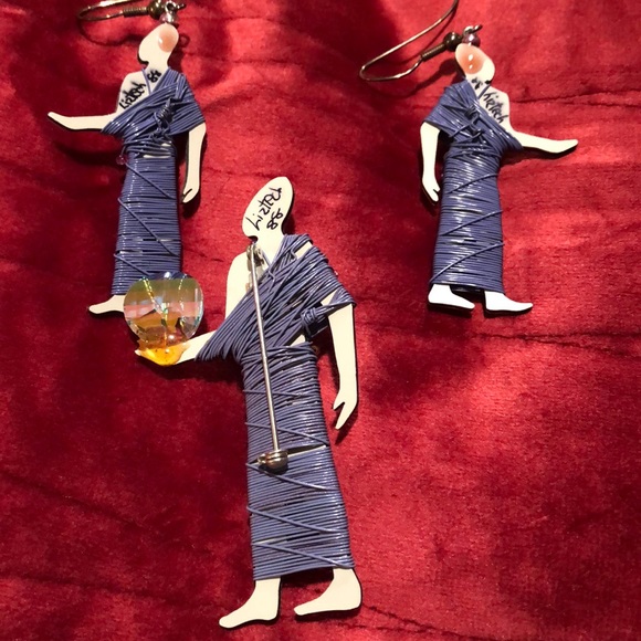 Vintage hand made pin and earrings - Picture 6 of 6